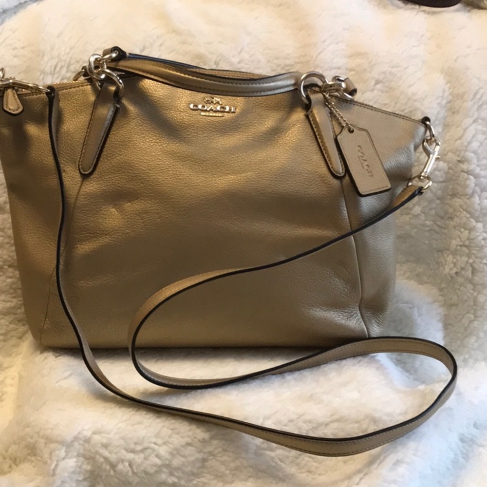 Handbag